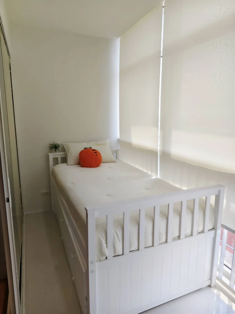 For rent: The Coast Bangkok, beautifully decorated minimalist apartment with spacious living area and fully furnished. Book now!