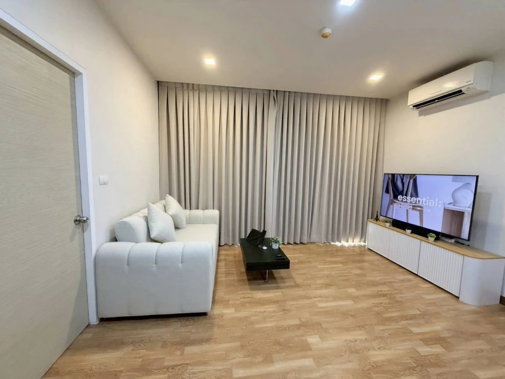 For rent: The Coast Bangkok, beautifully decorated minimalist apartment with spacious living area and fully furnished. Book now!