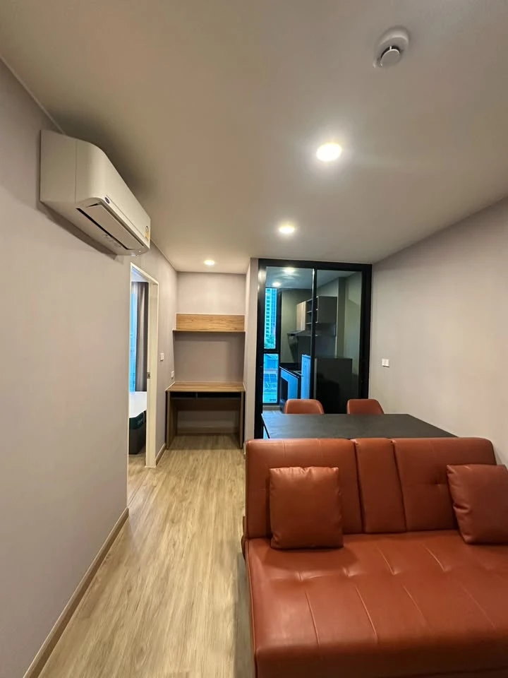 For rent: The Coopers Sukhumvit 64. Nice room, fully furnished + appliances included. Book now!