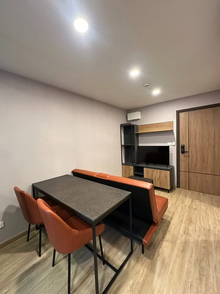 For rent: The Coopers Sukhumvit 64. Nice room, fully furnished + appliances included. Book now!