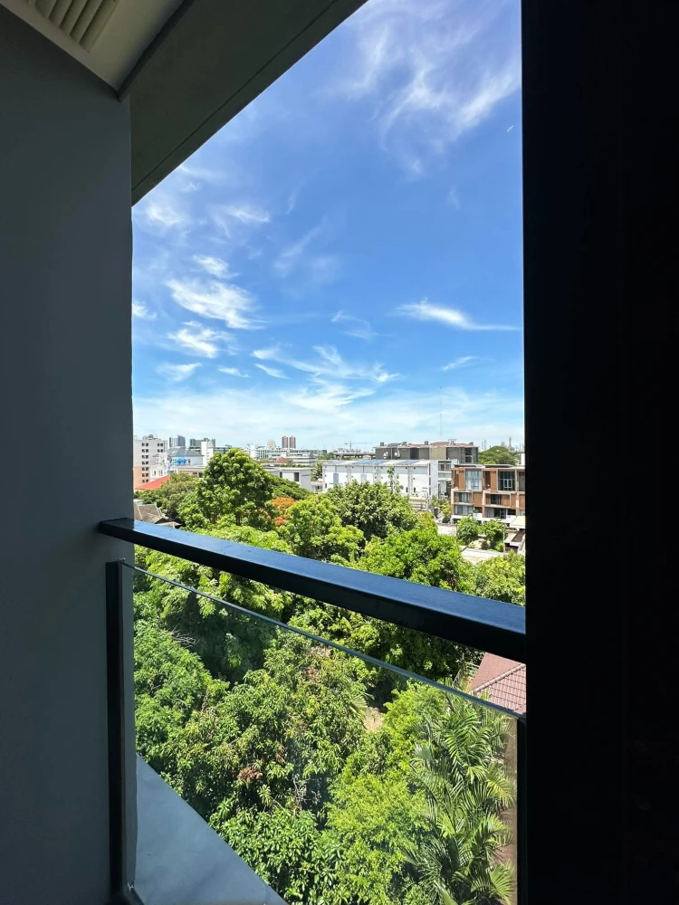 For rent: The Coopers Sukhumvit 64. Fully furnished + appliances. Book now!