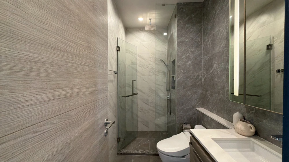 For rent: The Crest Park Residences >> 1 bedroom, best price in the building, Chatuchak Park view << Book now!