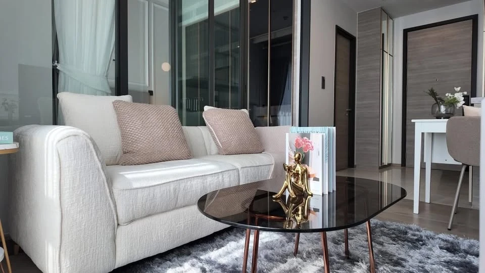 ให้เช่า The Crest Park Residences ชั้น 24 วิวสวย ห้องตกแต่งครบ พร้อมเฟอร์นิเจอร์บิลท์อิน และ ระบบ Smart Home ห้ามพลาด
