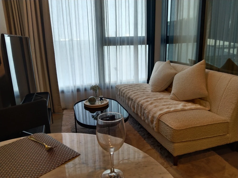 For rent: The Crest Park Residences, ready to move in, fully furnished, come and reserve now, don't wait.