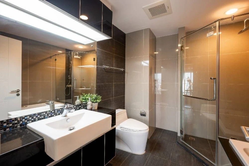 For sale: The Crest Sukhumvit 34, ready to move in, high floor, fully furnished, book now!