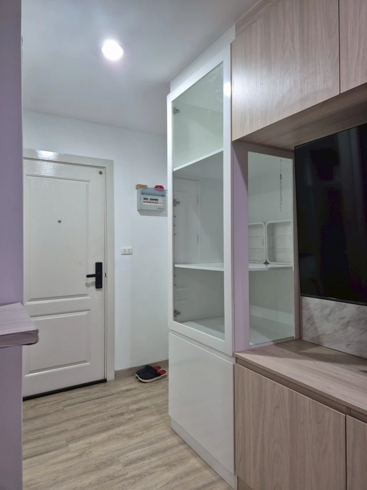 For rent: The Crystal Bliss @ Rattanathibet, ready to move in, fully furnished, spacious room, reserve now.