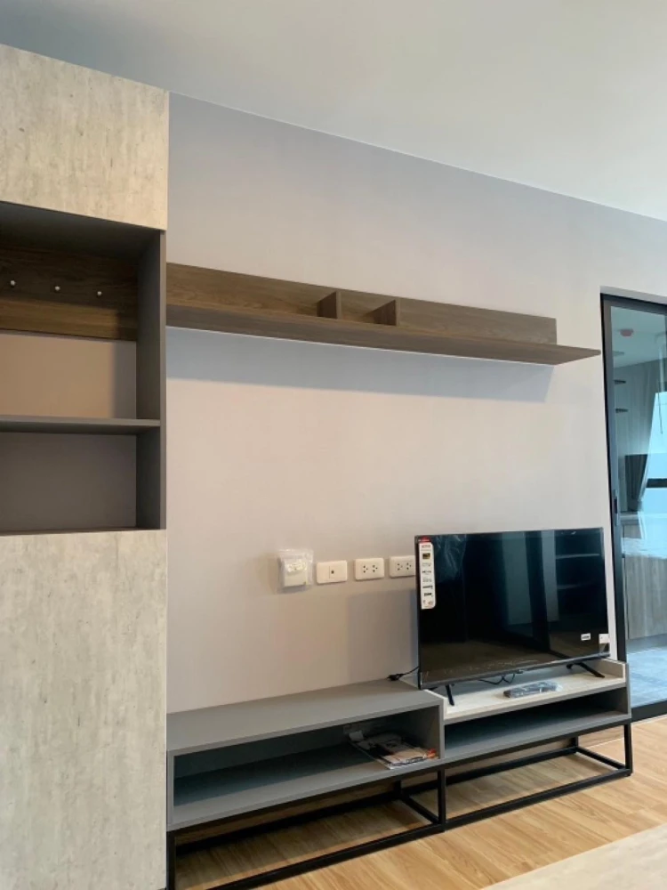 For rent: The Cube Loft Srinakarin-Theparak, 8th floor, fully furnished. Book now!