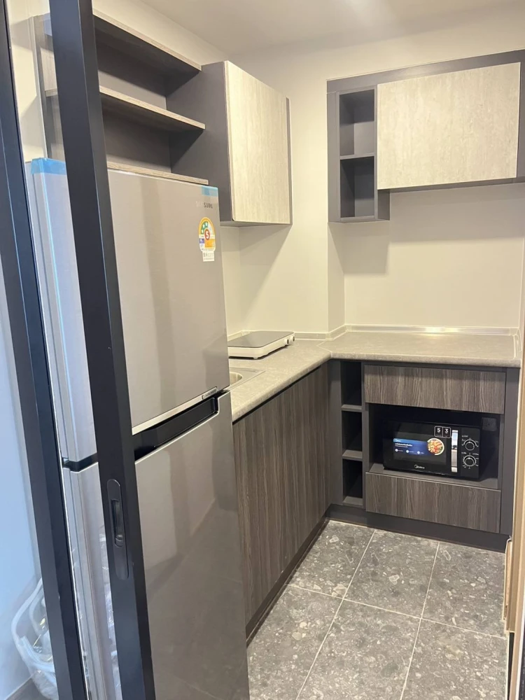 For rent: The Cube Loft Srinakarin, Srinakarin, ready to move in, fully furnished, spacious and comfortable room, hurry and reserve now!