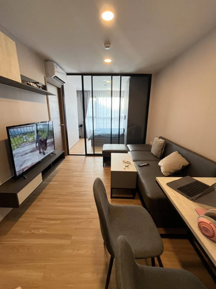 For rent: The Cube Loft Srinakarin, Srinakarin, ready to move in, fully furnished, spacious and comfortable room, hurry and reserve now!