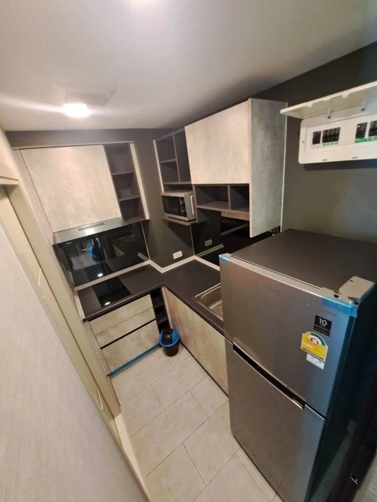 For rent: The Cube Loft Ladprao 107, 5th floor unit, next to the fire escape, fully furnished. Grab it now!
