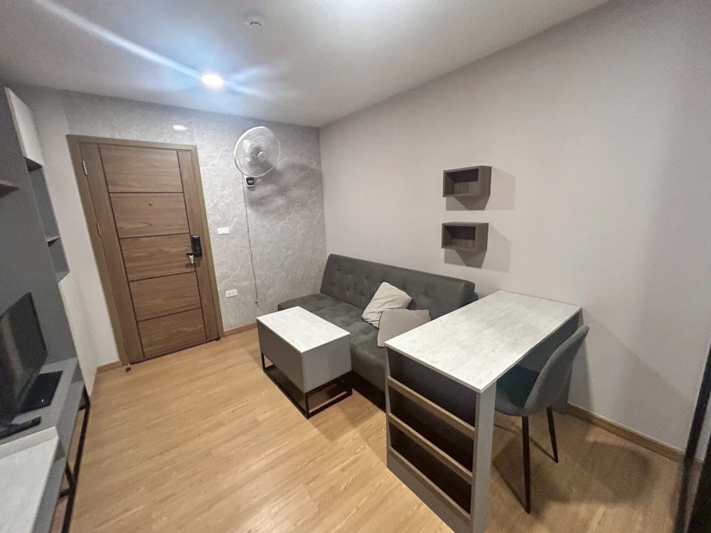 For rent: The Cube Loft Srinakarin - Theparak, ready to move in, fully equipped with amenities. Come and reserve now!