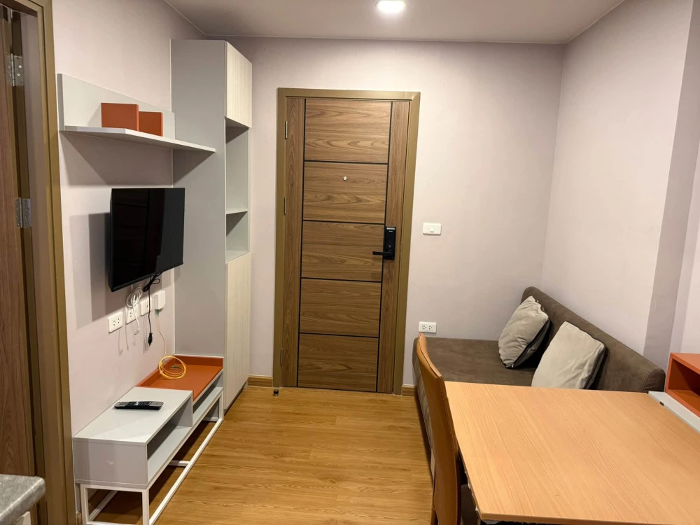 For Rent: THE CUBE LOFT Srinakarin-Thepharak. Fully furnished and equipped with all appliances—just bring your suitcase and move right in.