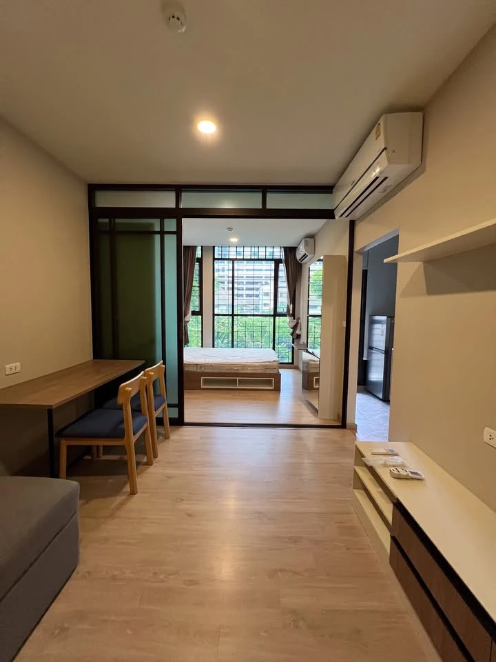 For sale or rent: The Cube North Chaengwattana 12, swimming pool view, great atmosphere, fully functional decoration, don't miss it.