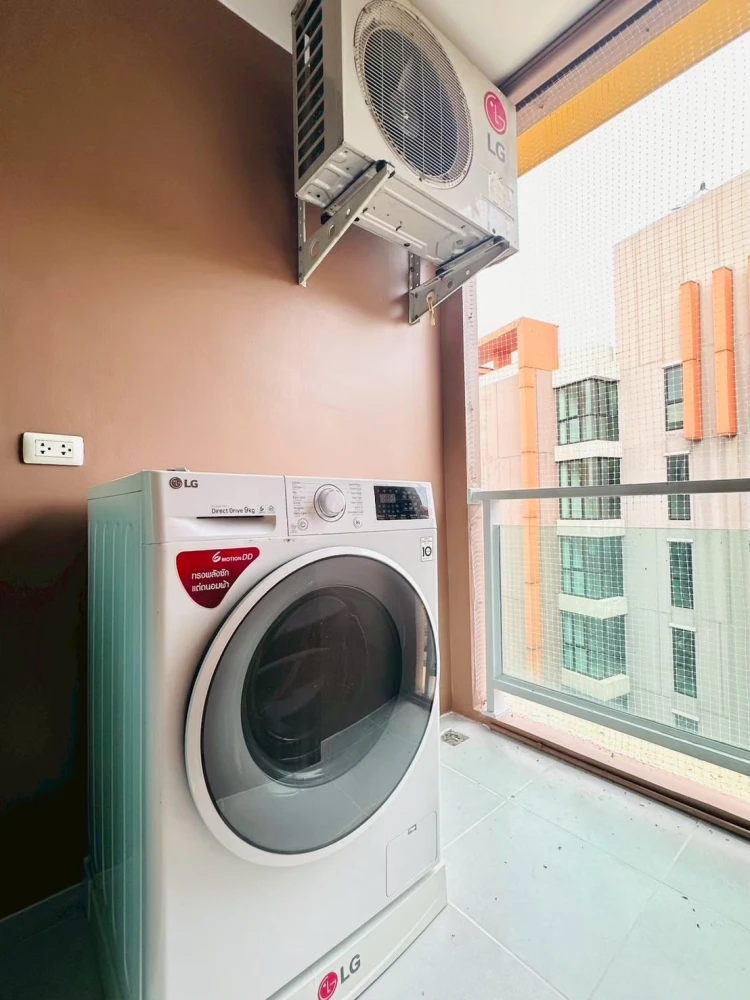 For rent: The Cube Plus Chaengwattana, 1 bedroom, 1 bathroom. Great location, convenient transportation, fully furnished. Book now!