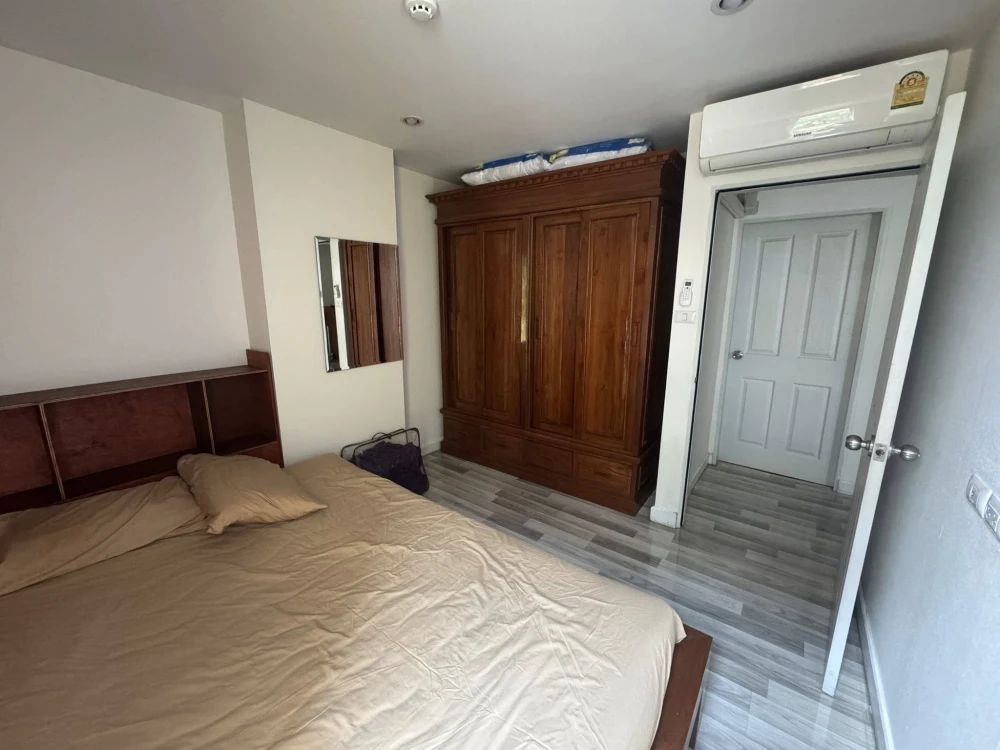 For rent: The Cube Plus Chaengwattana, 2 bedrooms, 1 bathroom, 3rd floor (not high), affordable price. Book now, don't miss out!