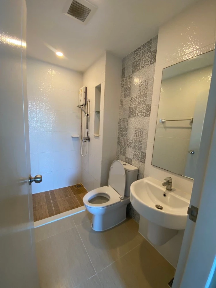 For rent: The Cube Plus Phaholyothin 56, 2nd floor, fully furnished, ready to move in, reserve now, hurry!