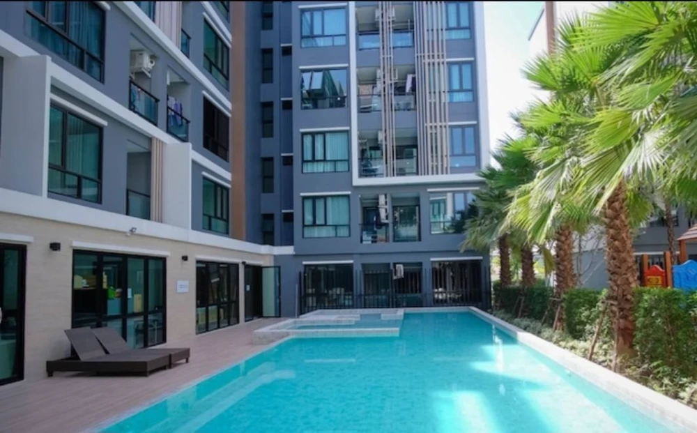For rent: The Cube Plus Phaholyothin 56, 3rd floor, partitioned room, fully furnished, nice to live in, reserve now, urgent.