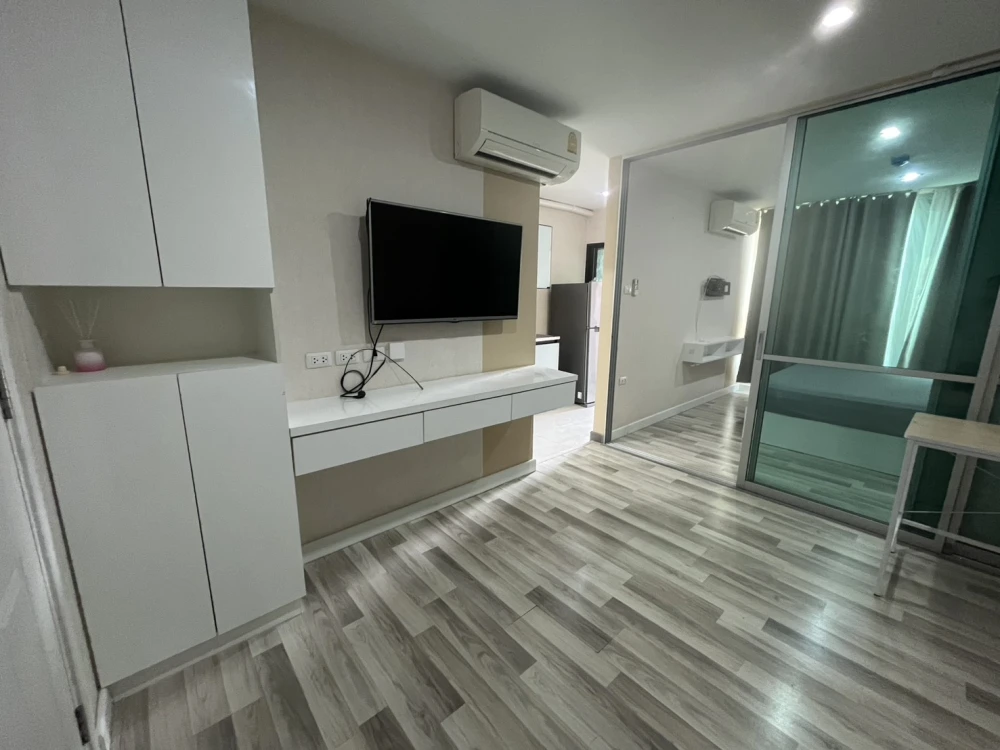 For rent, The Cube Plus Chaengwattana, a private room, fully furnished, plus a built-in washing machine. You can't miss it.
