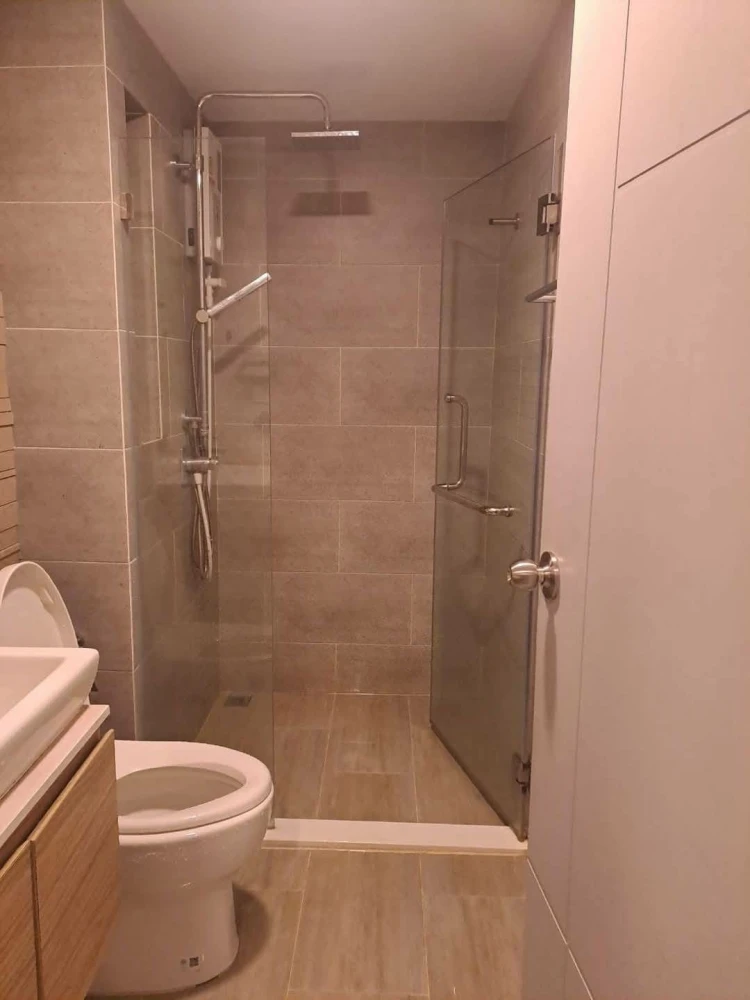 For rent: The Cube South Chaengwattana 15/1, 5th floor, fully furnished room, nice to live in, book now, don't miss out.
