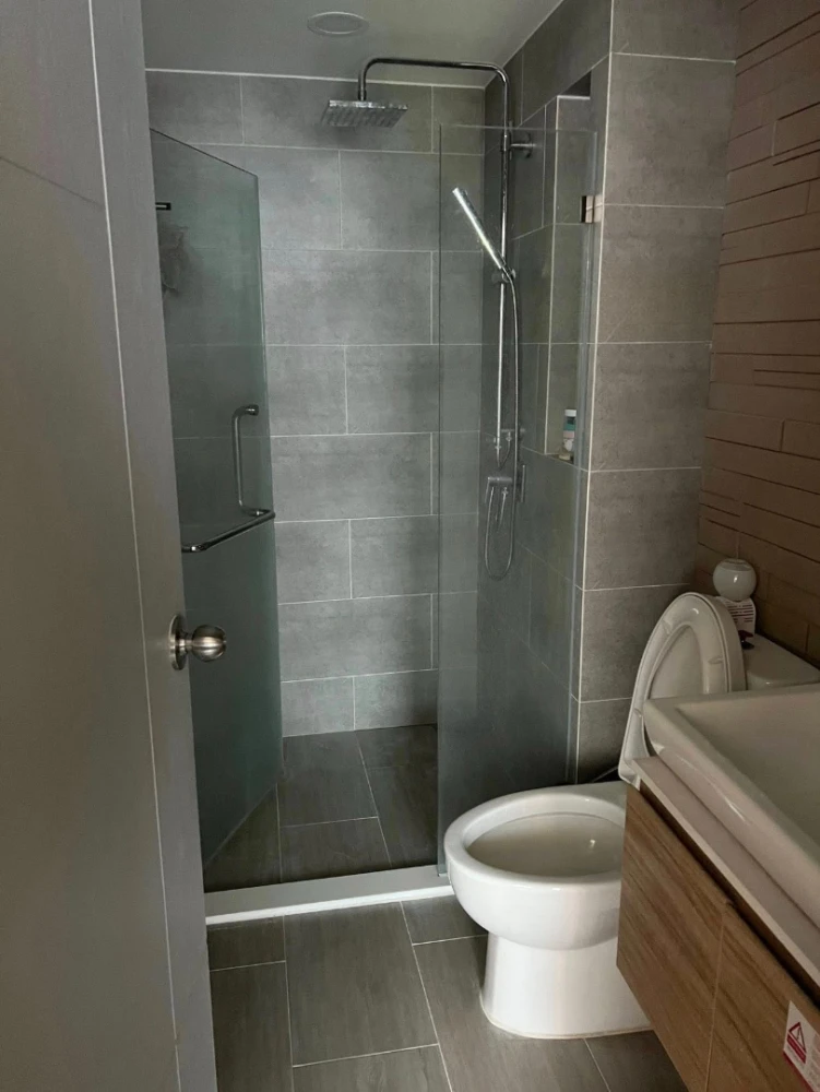 For rent: The Cube South Chaengwattana 15/1. Features a sliding glass door separating the bedroom area and is fully furnished. Just bring your belongi