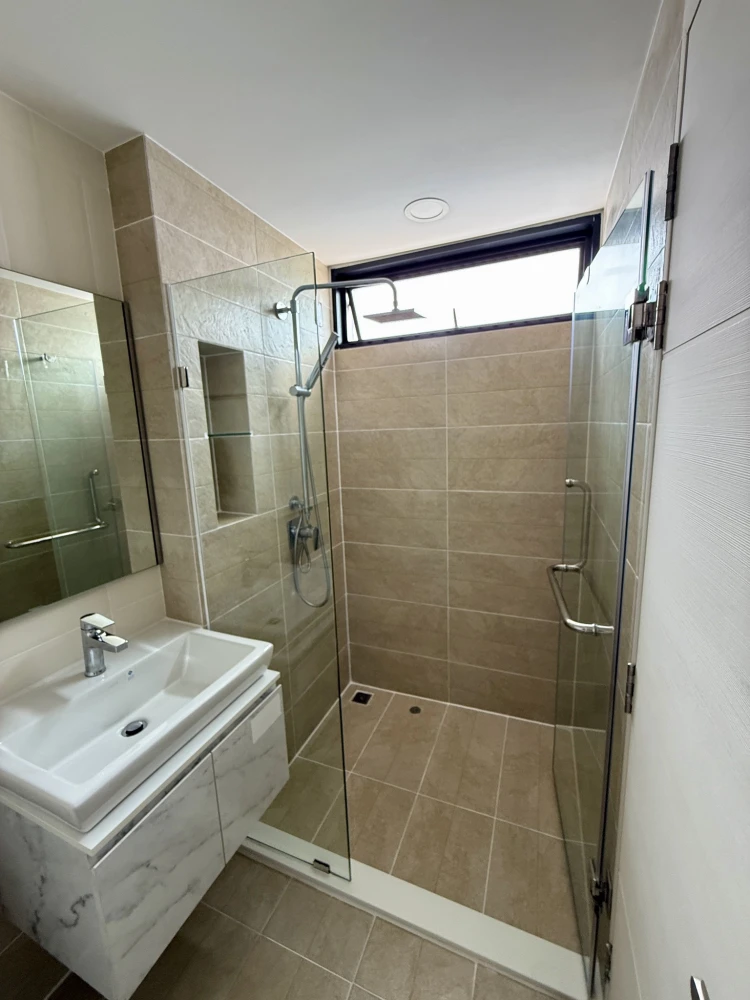 For rent: The Cube Urban Sathorn-Chan, spacious room, lots of usable space, comes with complete furniture, book now.