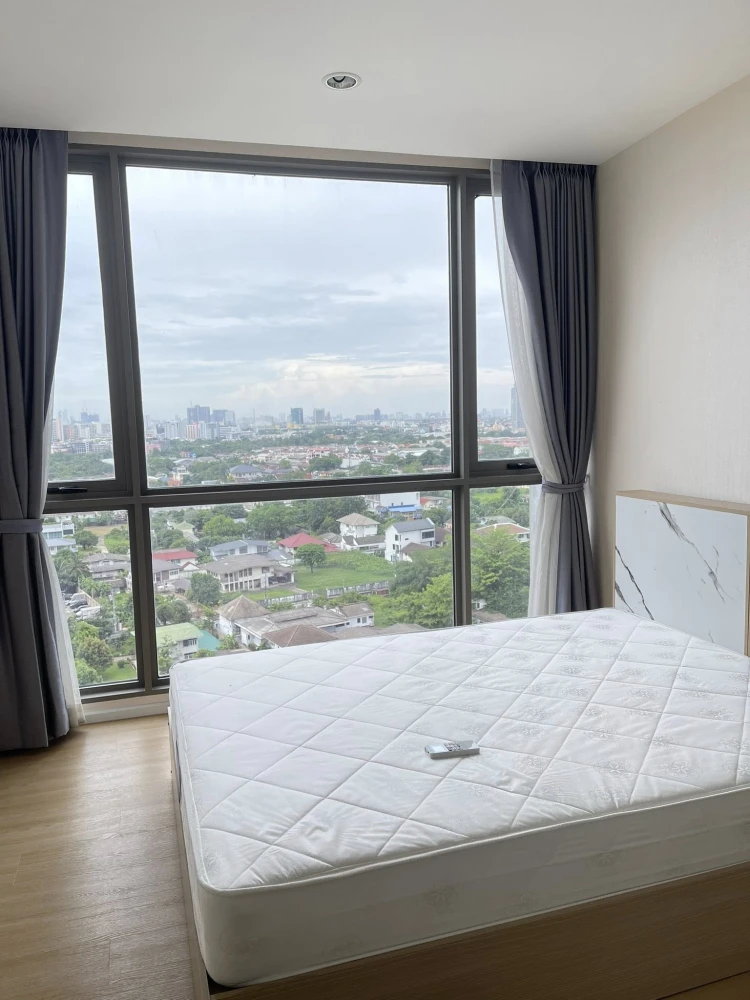 For rent: The Cuvee Tiwanon, a nice room, good location, convenient travel, beautiful view, not blocked, book now.