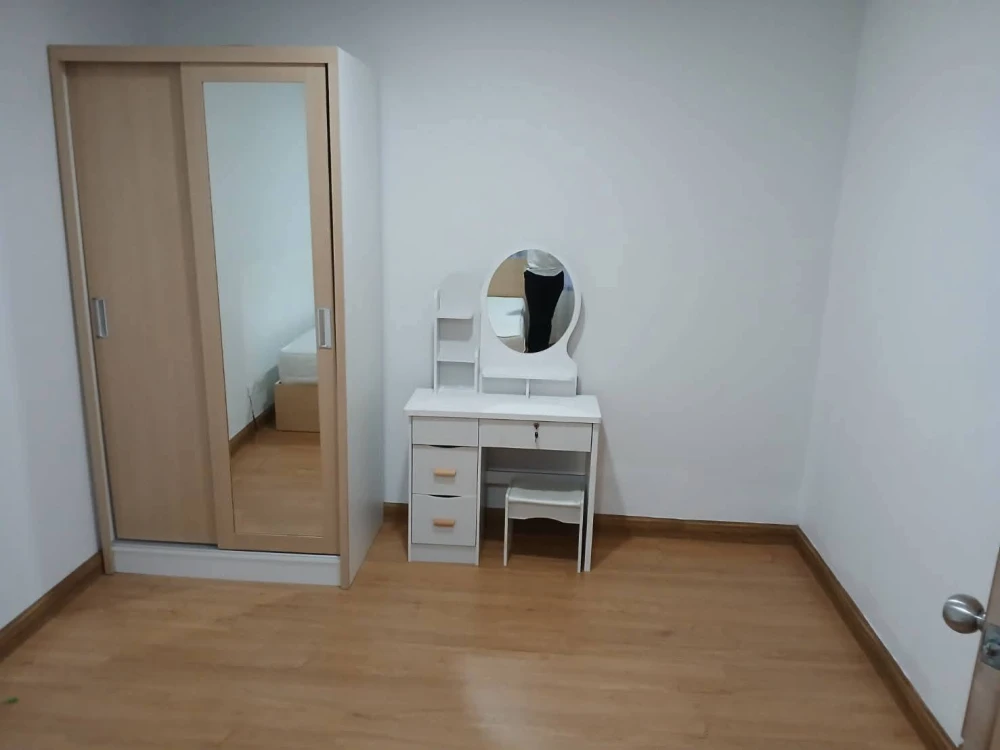 For rent: The Diamond Nawa Nakhon-Taladthai, 3rd floor, fully furnished, ready to move in. Reserve now!