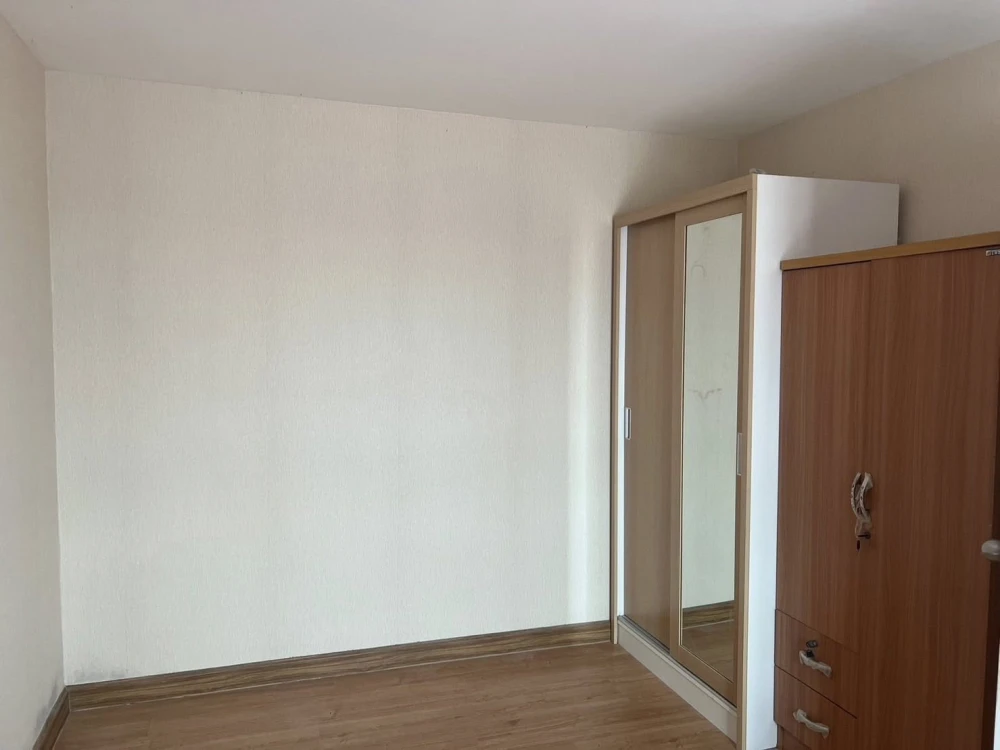 For rent: The Diamond Nawa Nakhon-Taladthai, 6th floor. Nice, fully furnished unit. Book now! (Urgent!)