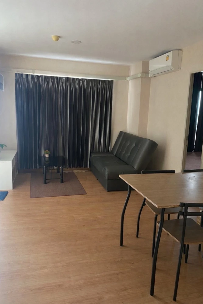 For rent: The Diamond Nawa Nakhon-Taladthai, 6th floor. Nice, fully furnished unit. Book now! (Urgent!)