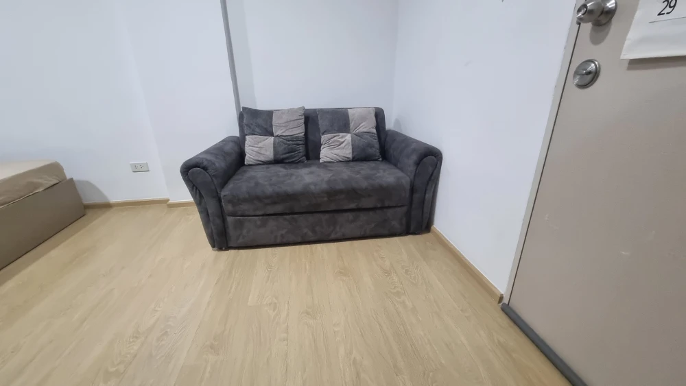 For rent: The Diamond Nawa Nakhon-Taladthai, 7th floor, nice room, fully furnished, reserve now, hurry!