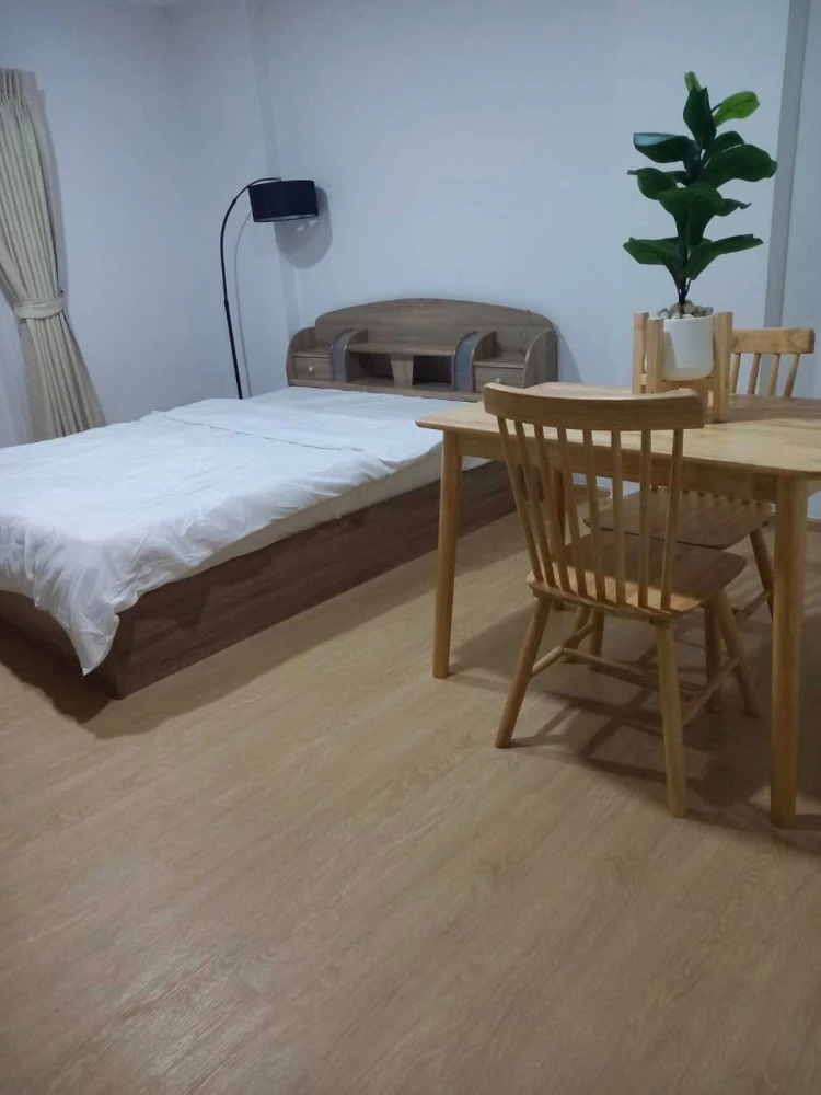 For rent: The Diamond Nawa Nakhon-Taladthai, 8th floor, nice room, fully furnished, book now, don't wait.