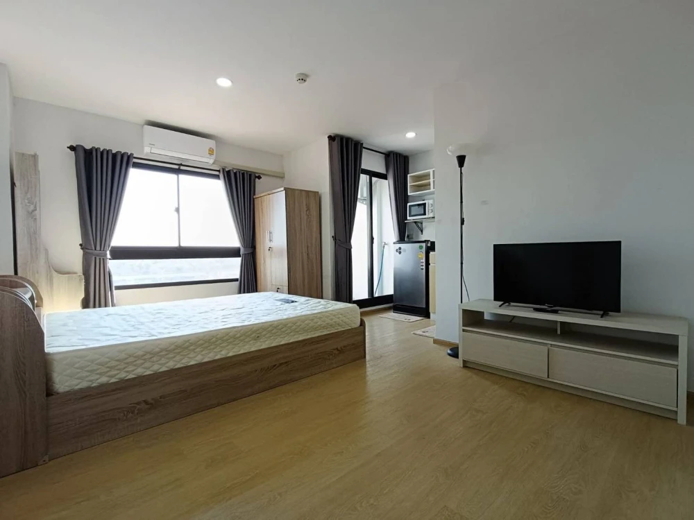 For rent: The Diamond Nawa Nakhon-Taladthai, 8th floor, fully furnished, very livable. Book now!