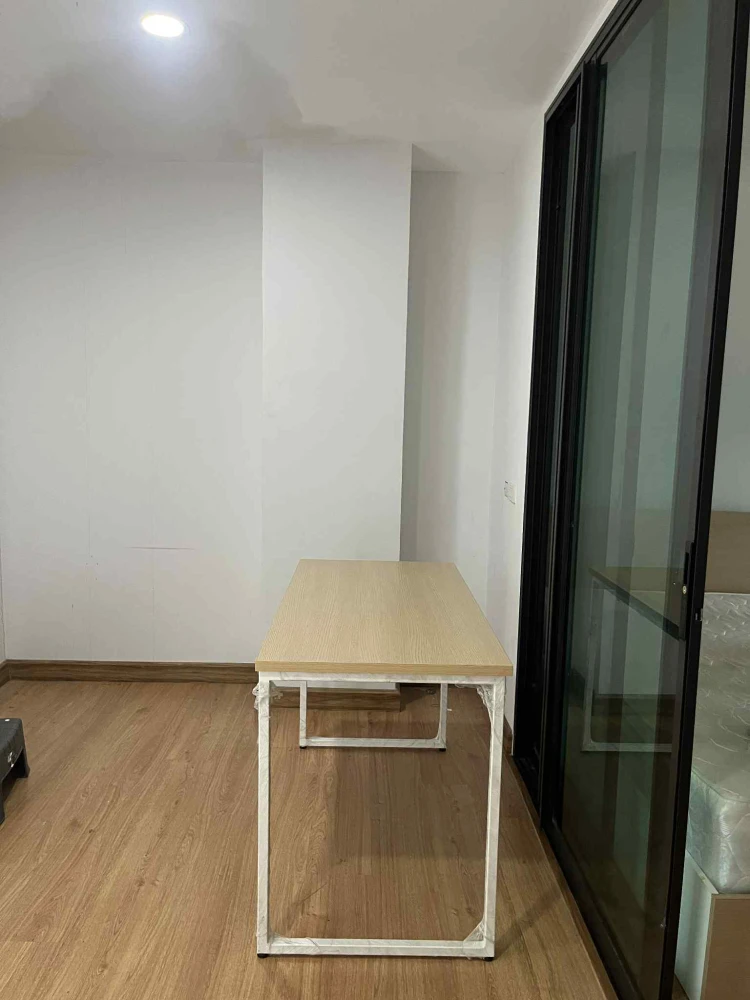 For rent: The Diamond Nawa Nakhon-Taladthai, fully furnished room, ready to move in, book now, urgently.