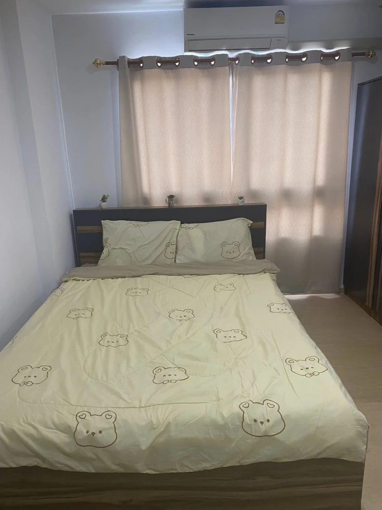 For rent: The Diamond Nawa Nakhon-Taladthai, a nice room with complete furniture at a great price. Hurry and book now!