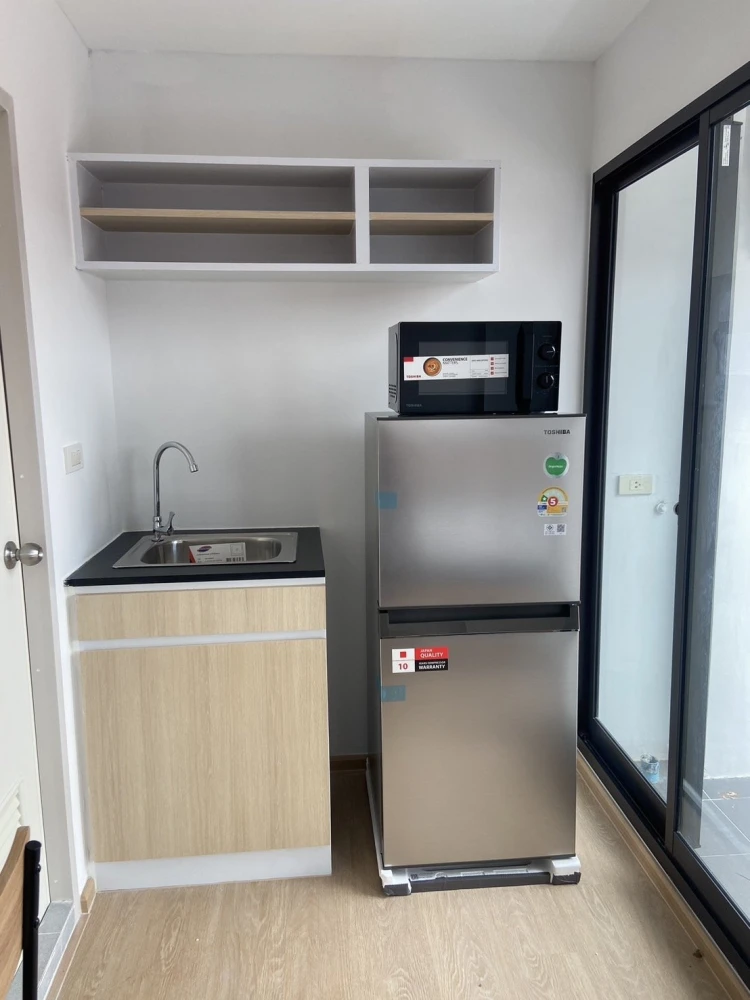 For rent: The Diamond Nawa Nakhon-Taladthai, a nice room, fully furnished, affordable price.