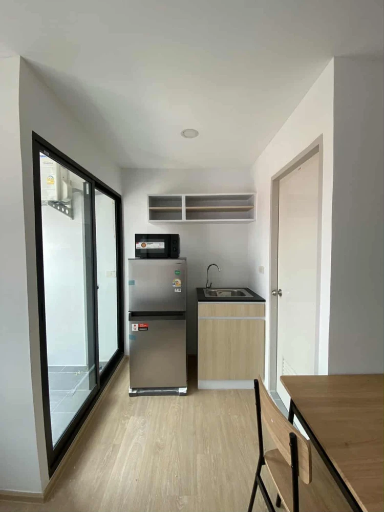 For rent: The Diamond Nawa Nakhon-Taladthai, fully furnished room, nice to live in, good price, reserve now, hurry!