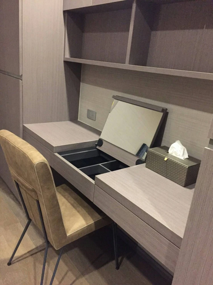 For rent!! Condo The Diplomat Sathorn, a luxury condo in European style mixed with modern, Sathorn, Silom, Bangrak, next to BTS Surasak. Book now!!