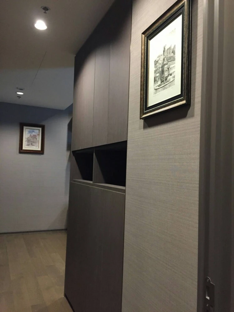 For rent!! Condo The Diplomat Sathorn, a luxury condo in European style mixed with modern, Sathorn, Silom, Bangrak, next to BTS Surasak. Book now!!