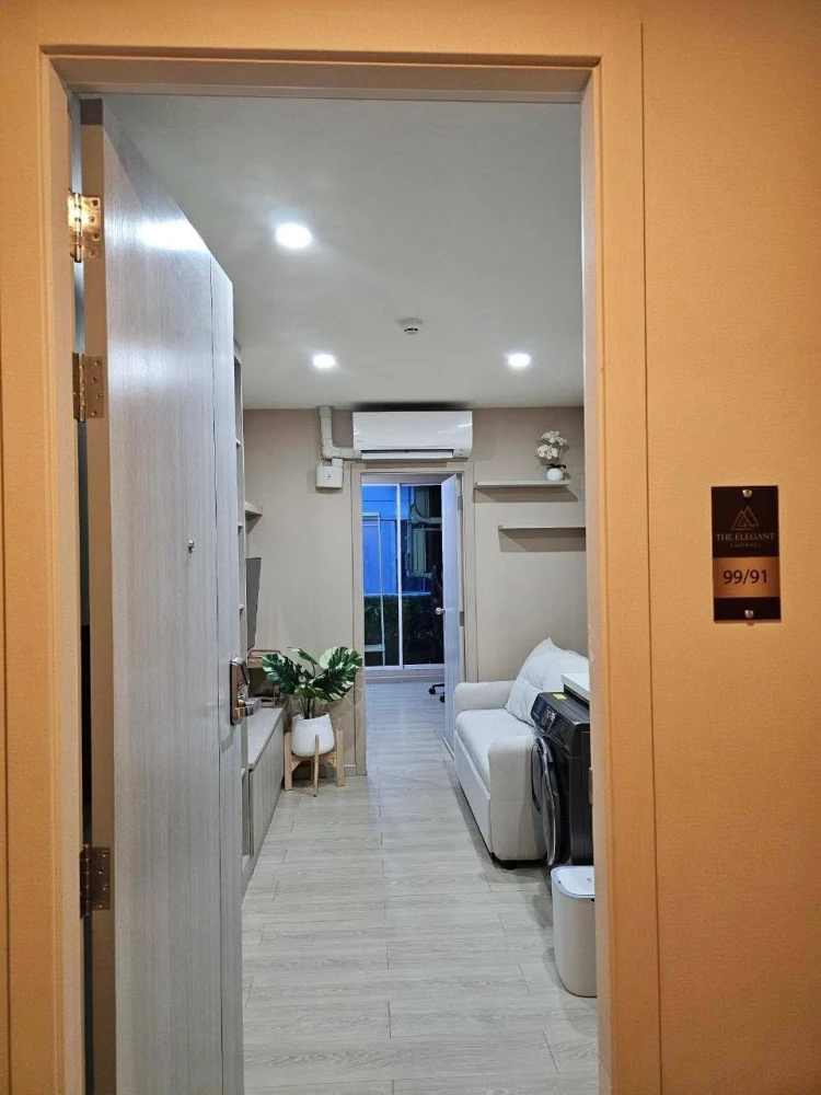 For rent sell: The Elegant Ladprao 1, 1 bedroom, 6th floor. High-quality built-in furniture. Don't miss out!