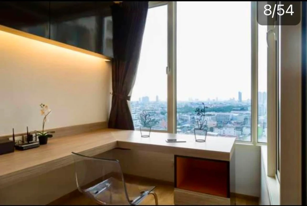 For rent: The Empire Place, spacious room with ample living space, fully furnished and ready to move in.