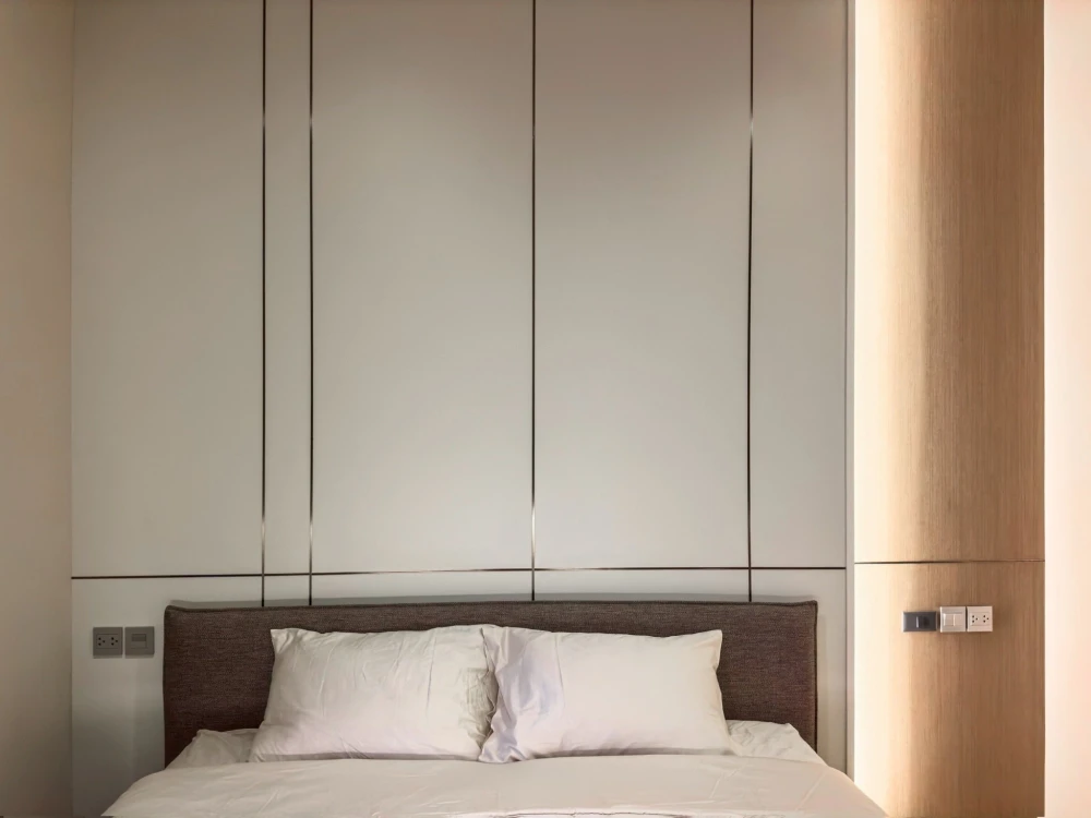 For rent: The Esse Asoke, high floor, spacious area, excellent built-in decoration, very beautiful room number, book now before you miss out.