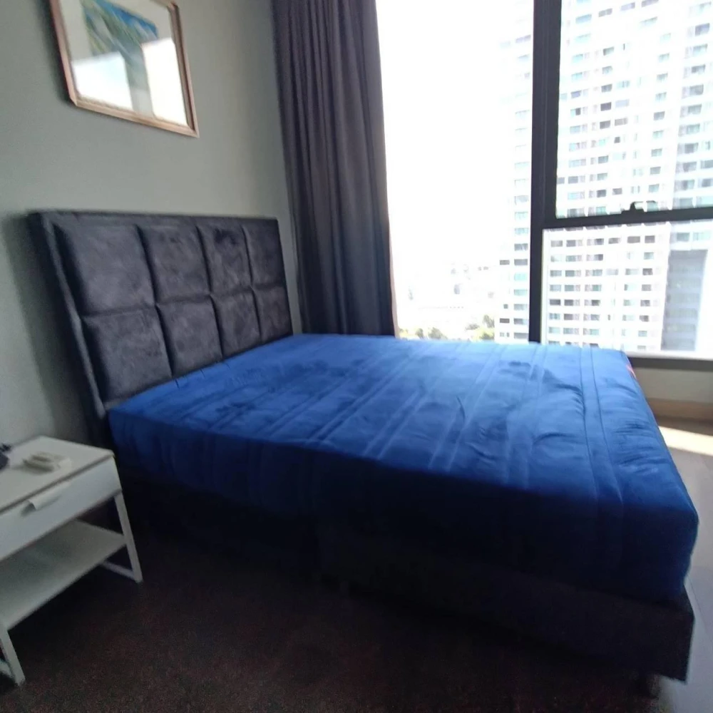 For rent: The Esse At Singha Complex, large room, lots of space, fully furnished, ready to move in