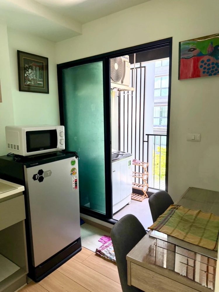 For rent: The Excel Groove Lasalle 52, 3rd floor, fully furnished unit. Very livable. Book now!
