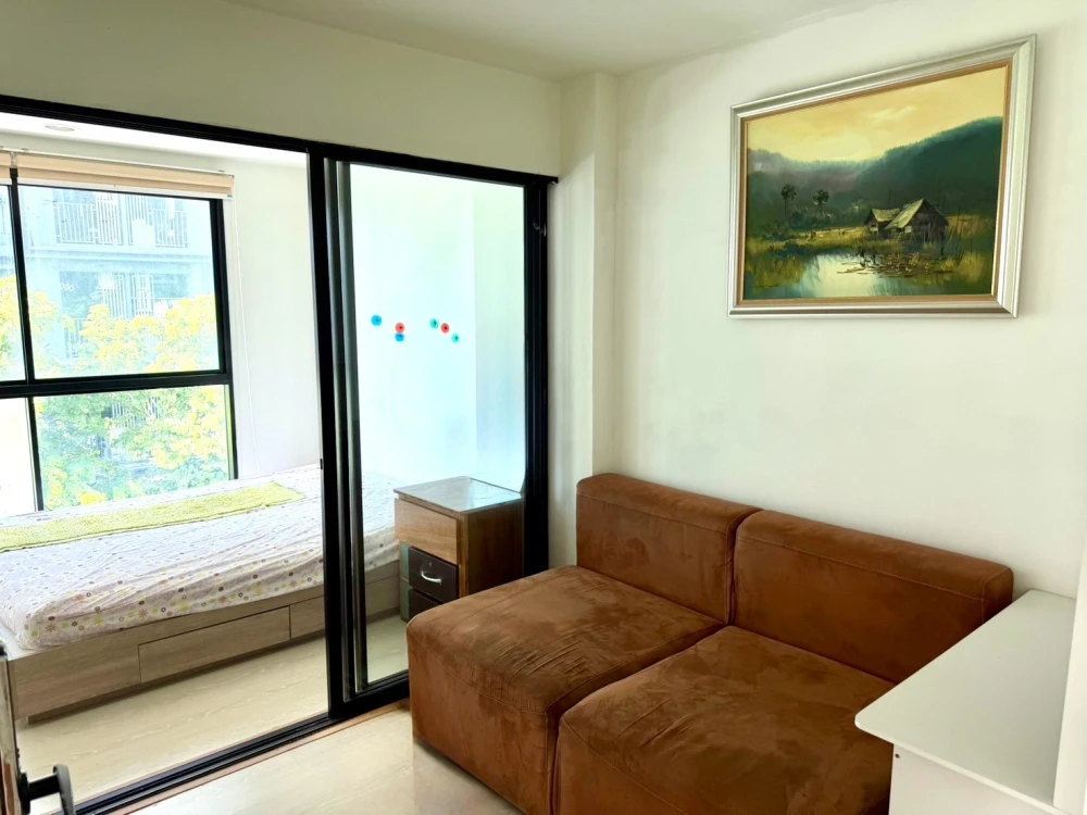 For rent: The Excel Groove Lasalle 52, 3rd floor, fully furnished unit. Very livable. Book now!