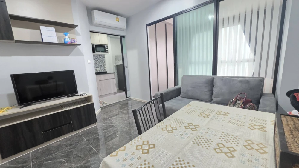 For rent: The Excel Groove LaSalle 52, ready to move in, fully furnished. Book now!