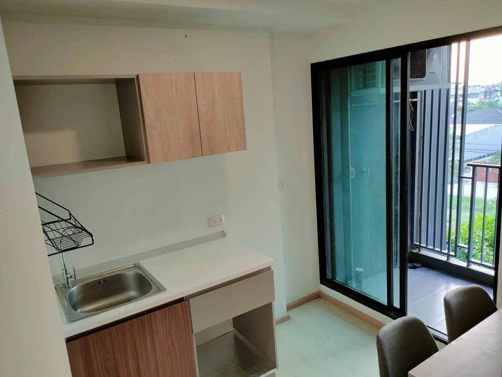 For rent: The Excel Groove Lasalle 52, ready to move in, fully furnished, affordable price, reserve now.