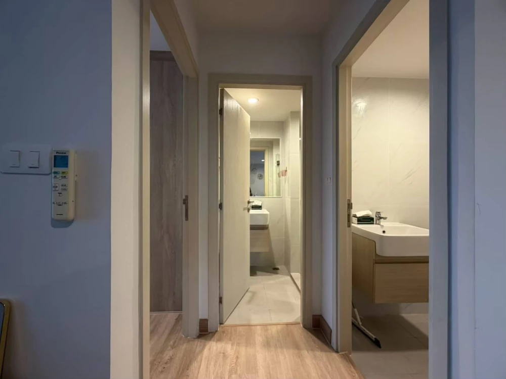 For rent: The Excel Hideaway Sukhumvit 50. Corner unit offering privacy, beautiful unblocked view. Don't miss out!