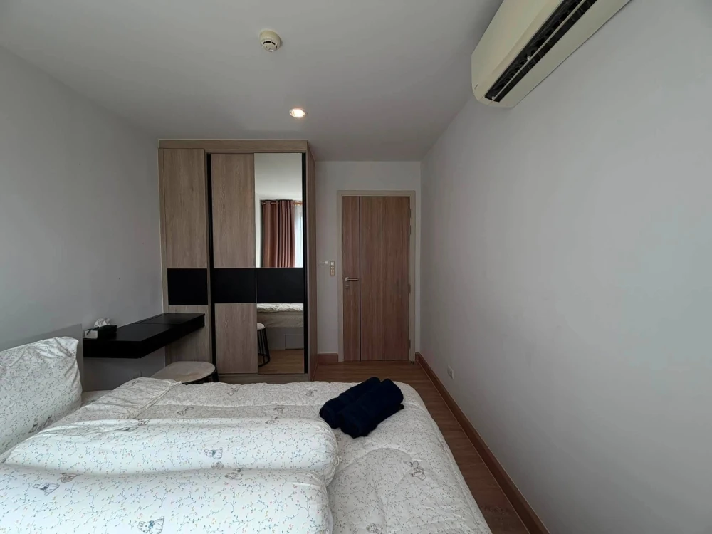 For rent: The Excel Hideaway Sukhumvit 50. Corner unit offering privacy, beautiful unblocked view. Don't miss out!