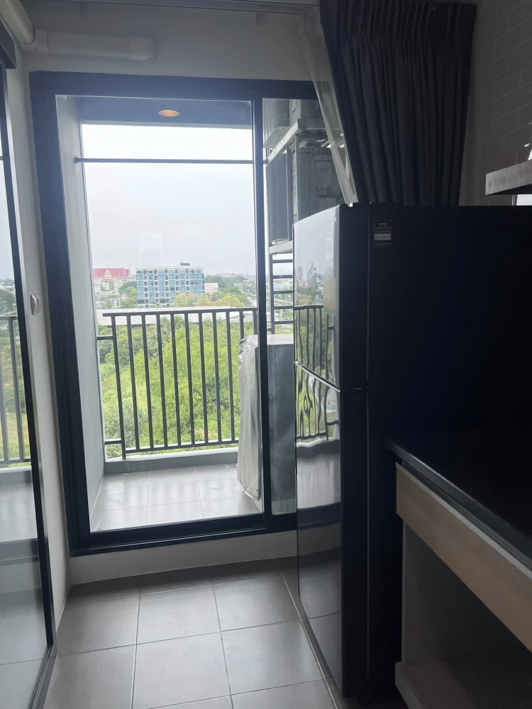 For rent: The Excel Khu Khot, Building C, 7th floor. Furniture as shown in the pictures, high-quality built-in fixtures. Don't miss this opportunity!