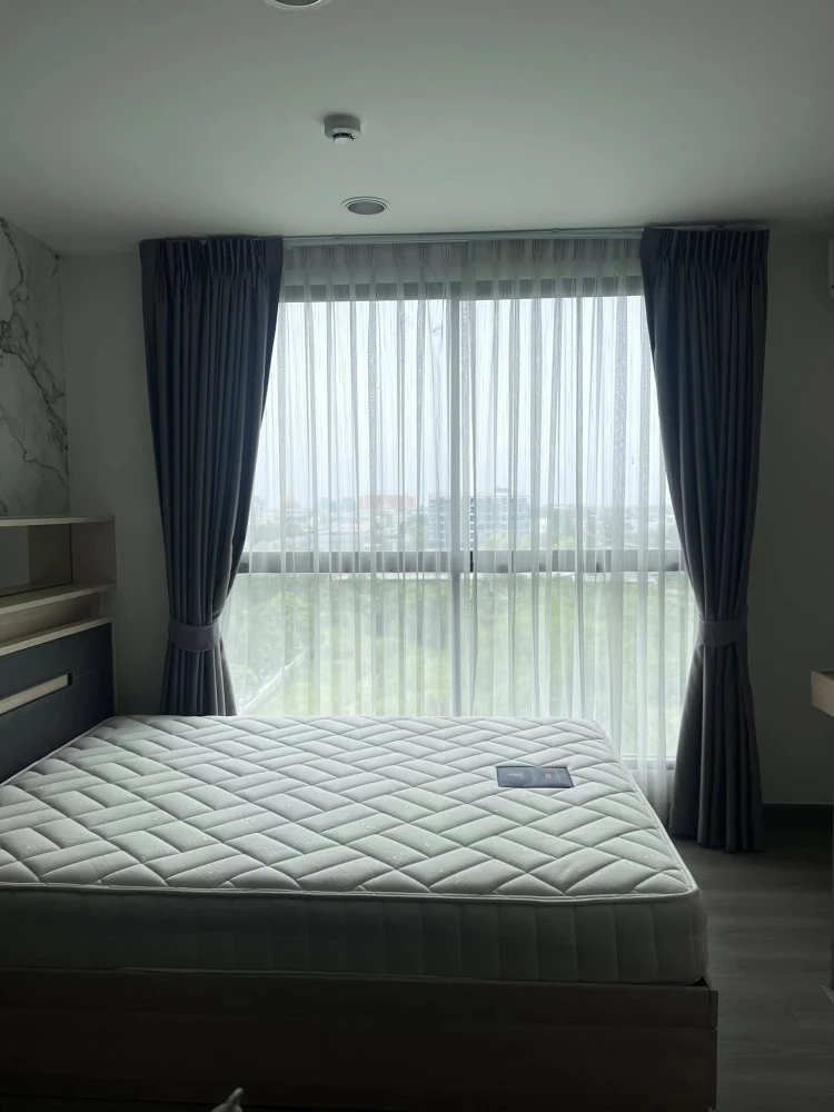 For rent: The Excel Khu Khot, Building C, 7th floor. Furniture as shown in the pictures, high-quality built-in fixtures. Don't miss this opportunity!